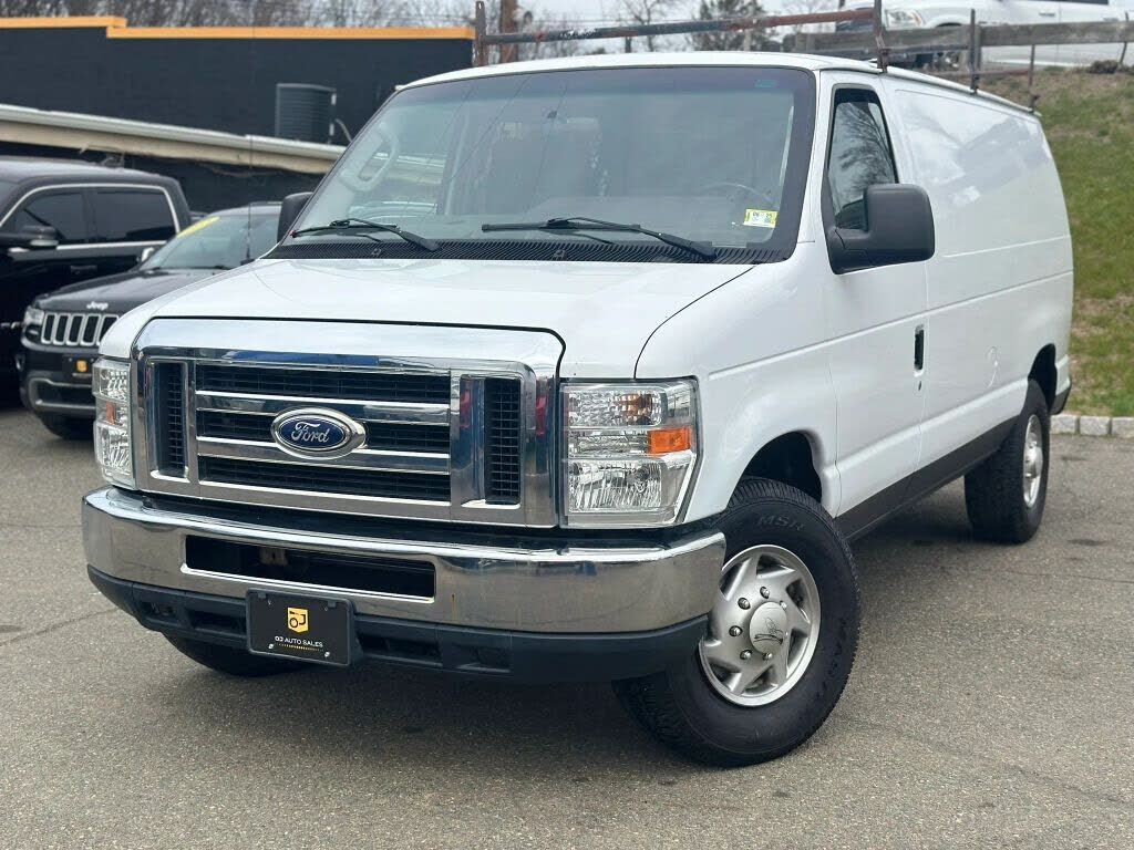 2014 FORD E-250