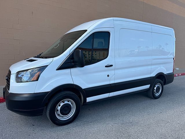 2019 FORD Transit