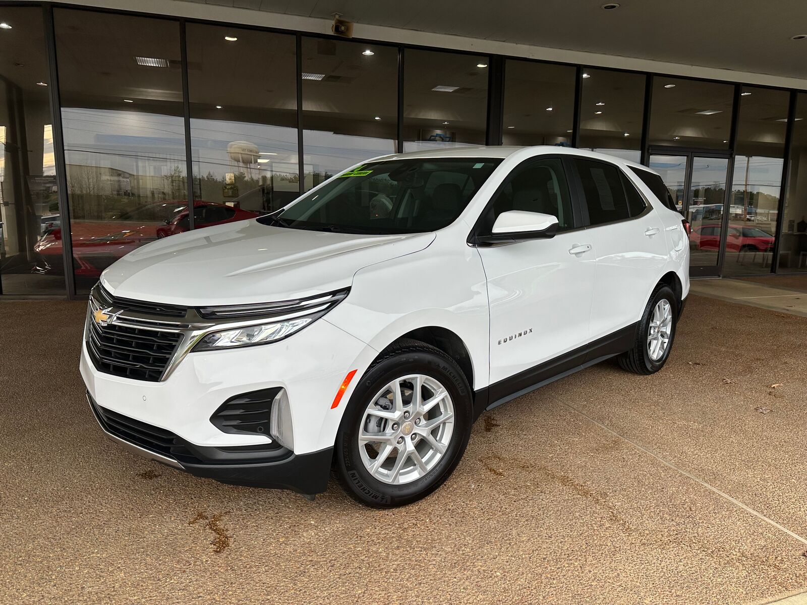 2024 CHEVROLET Equinox