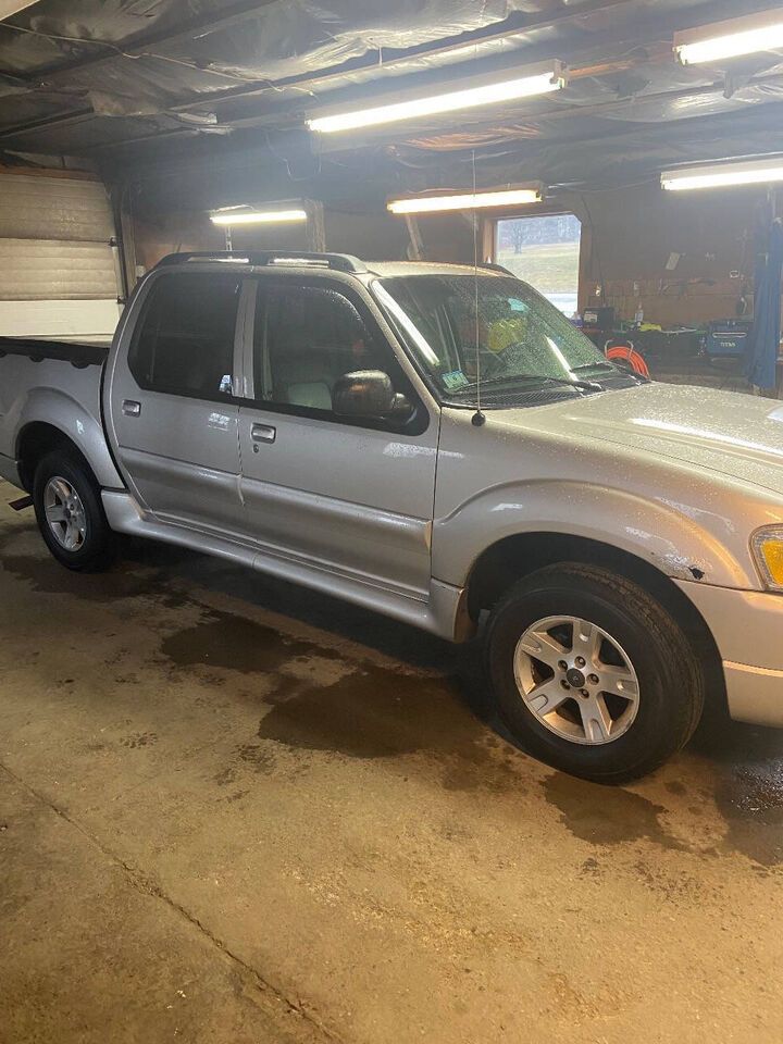 2005 FORD Explorer