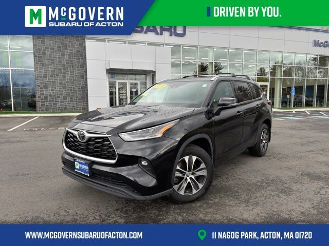 2021 TOYOTA Highlander