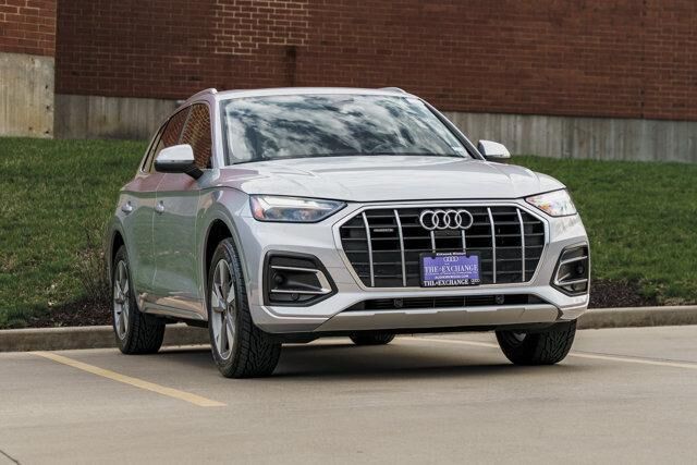 2022 AUDI Q5