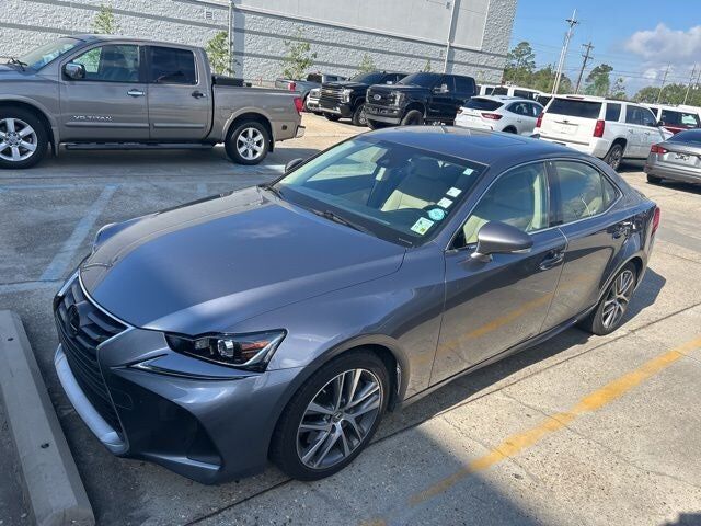 2020 LEXUS IS