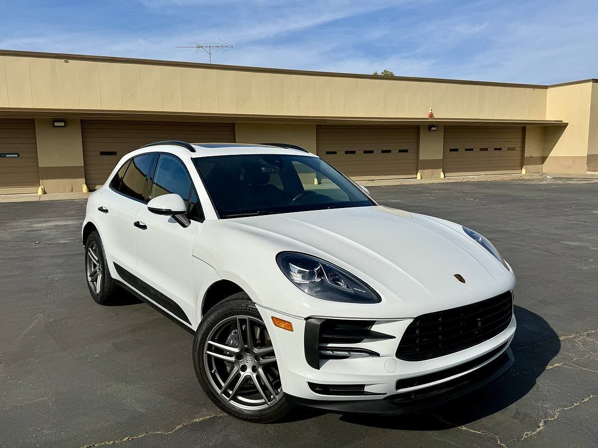 2021 PORSCHE Macan