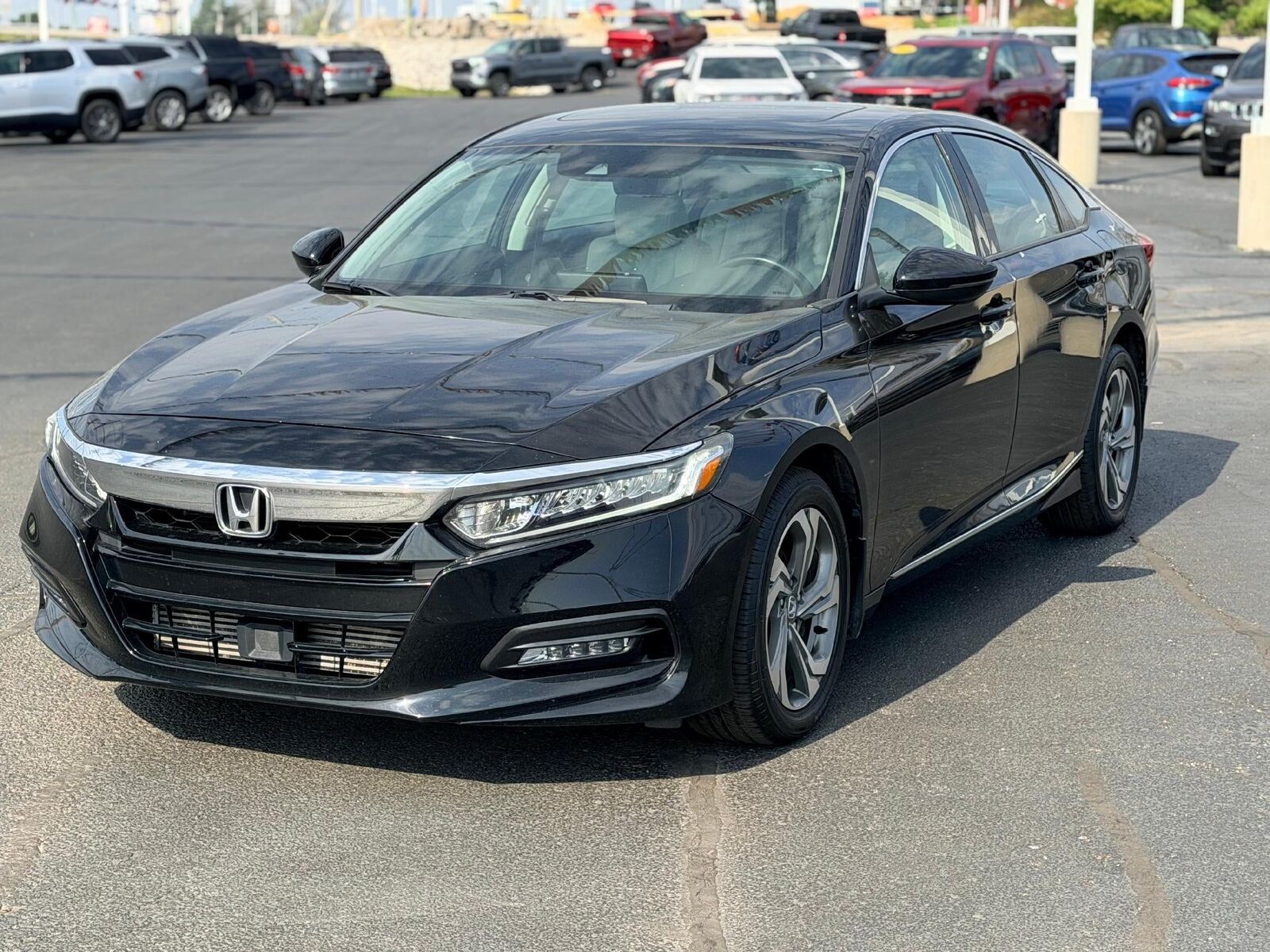 2018 HONDA Accord