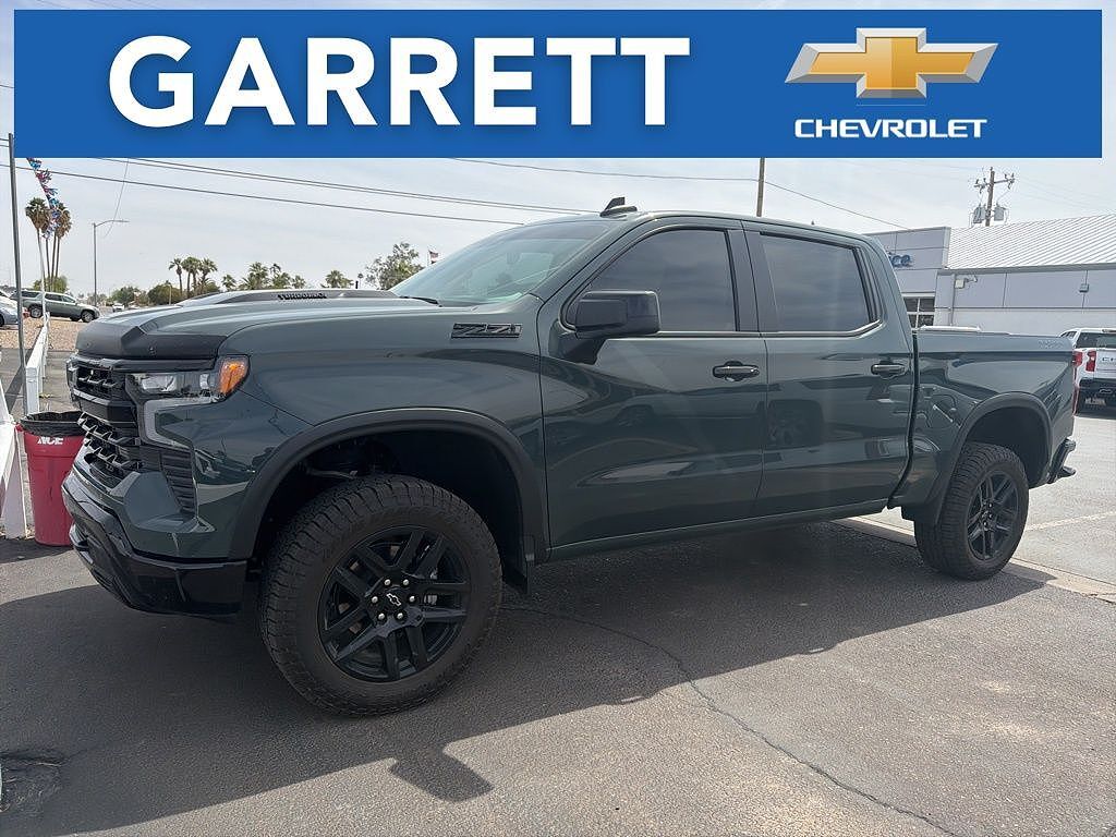 2025 CHEVROLET Silverado