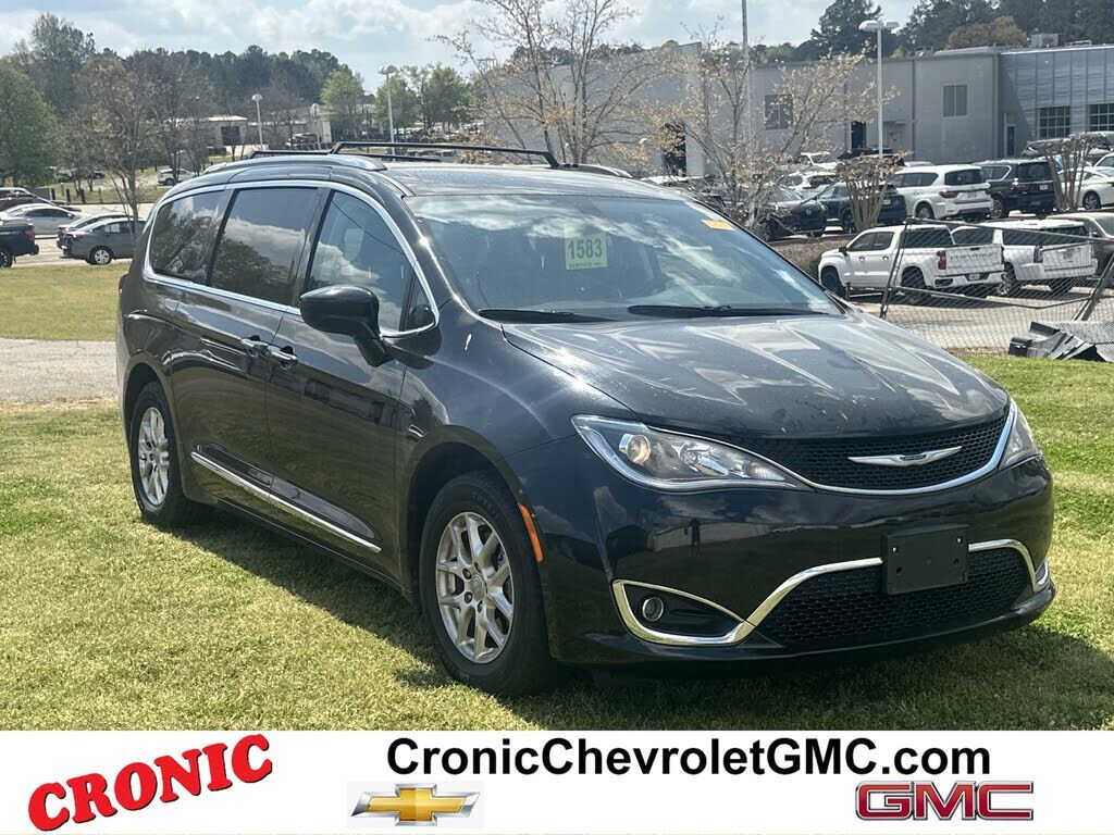 2020 CHRYSLER Pacifica