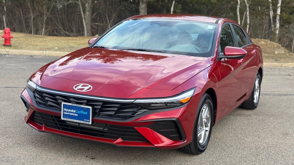 2025 HYUNDAI Elantra