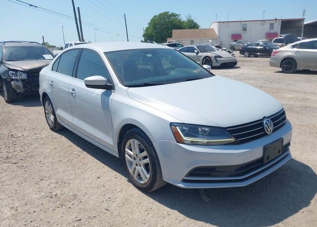 2017 VOLKSWAGEN Jetta