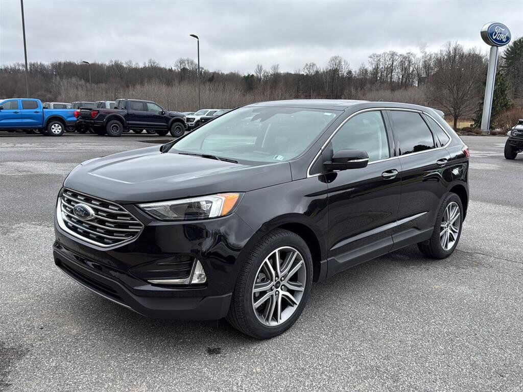 2023 FORD Edge