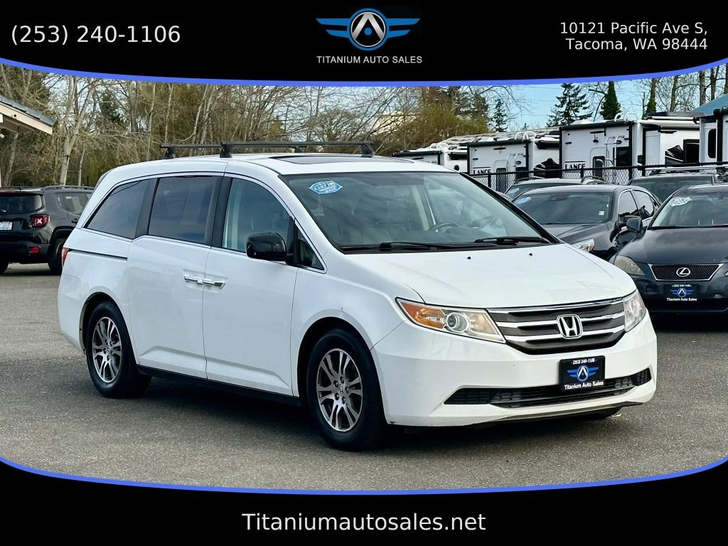2013 HONDA Odyssey