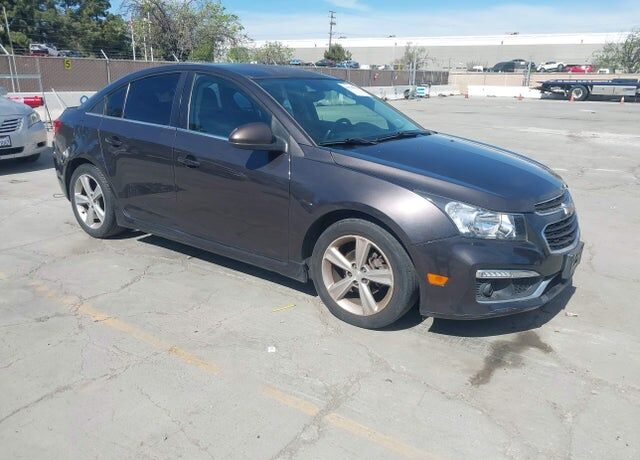 2015 CHEVROLET Cruze
