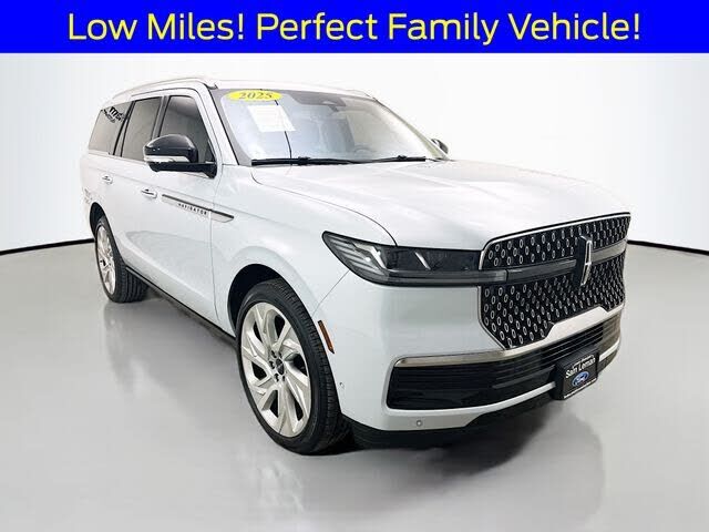 2025 LINCOLN Navigator