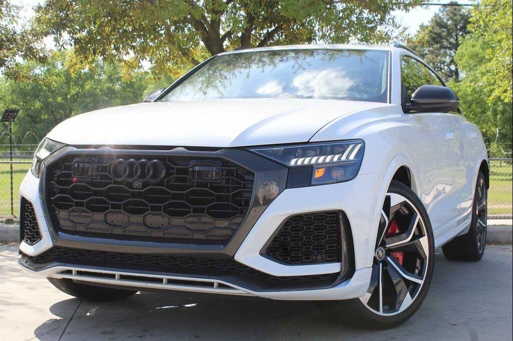 2021 AUDI RS Q8