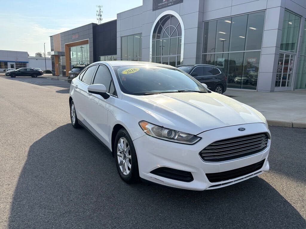 2016 FORD Fusion