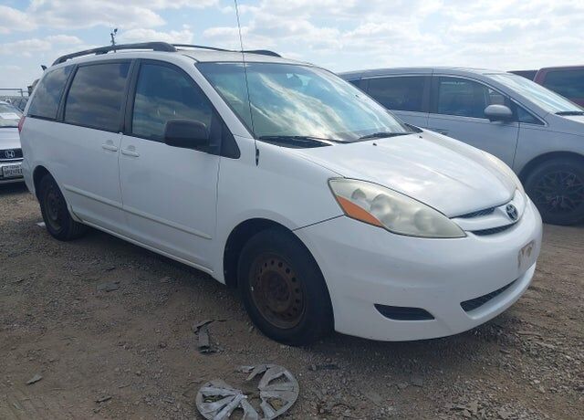 2007 TOYOTA Sienna