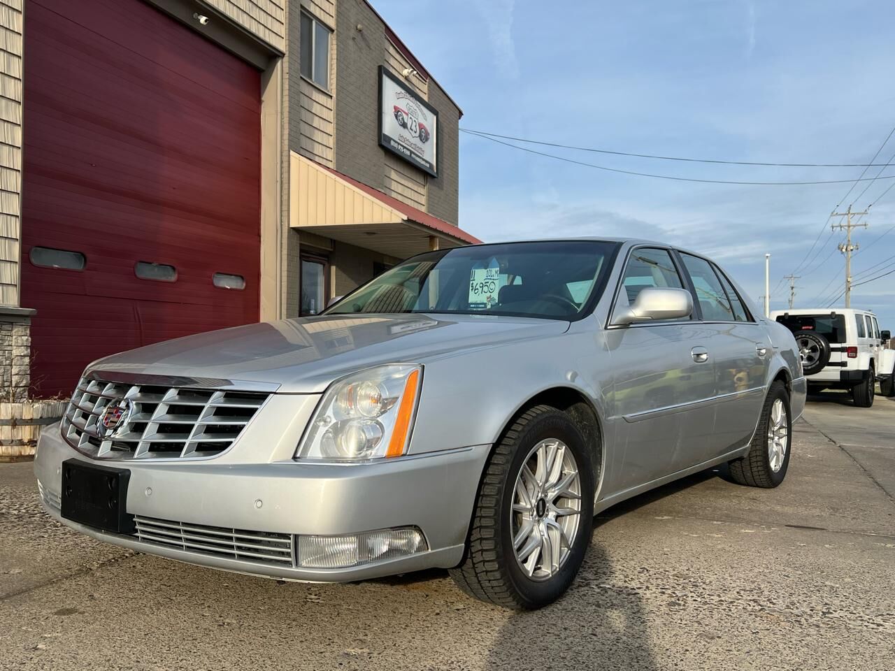 2011 CADILLAC DTS