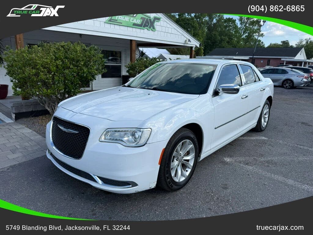 2015 CHRYSLER 300