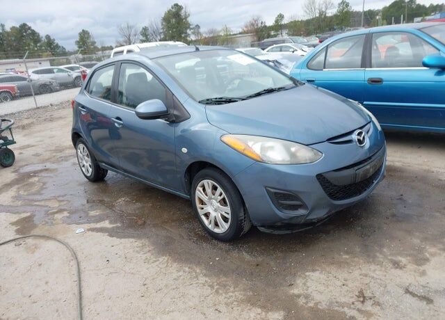 2014 MAZDA Mazda2