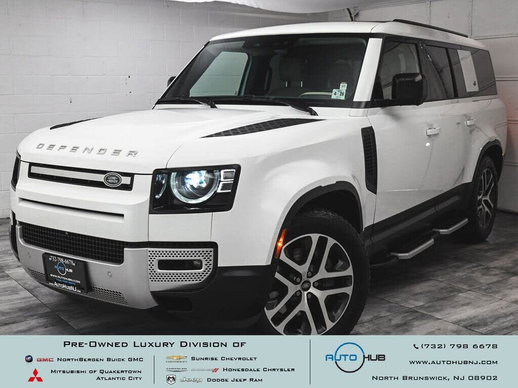 2023 LAND ROVER Defender