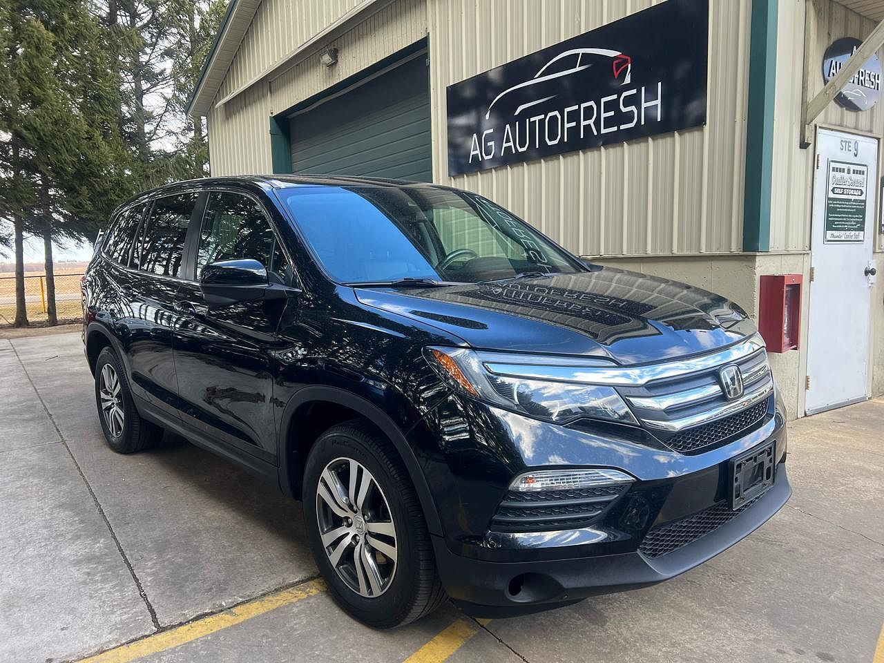 2017 HONDA Pilot