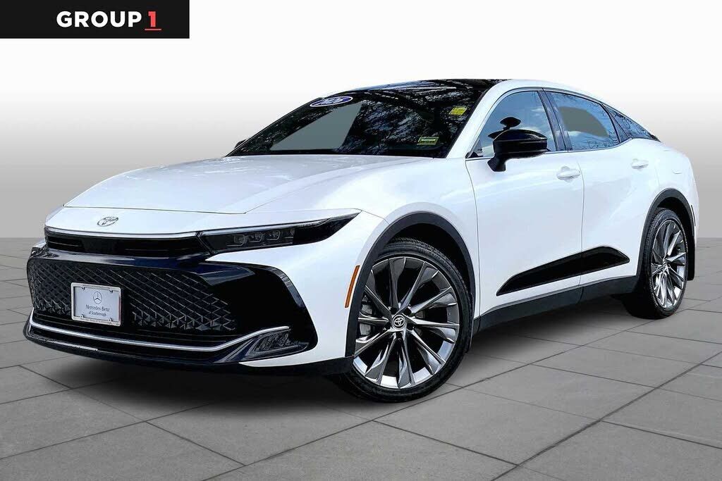 2026 TOYOTA CROWN