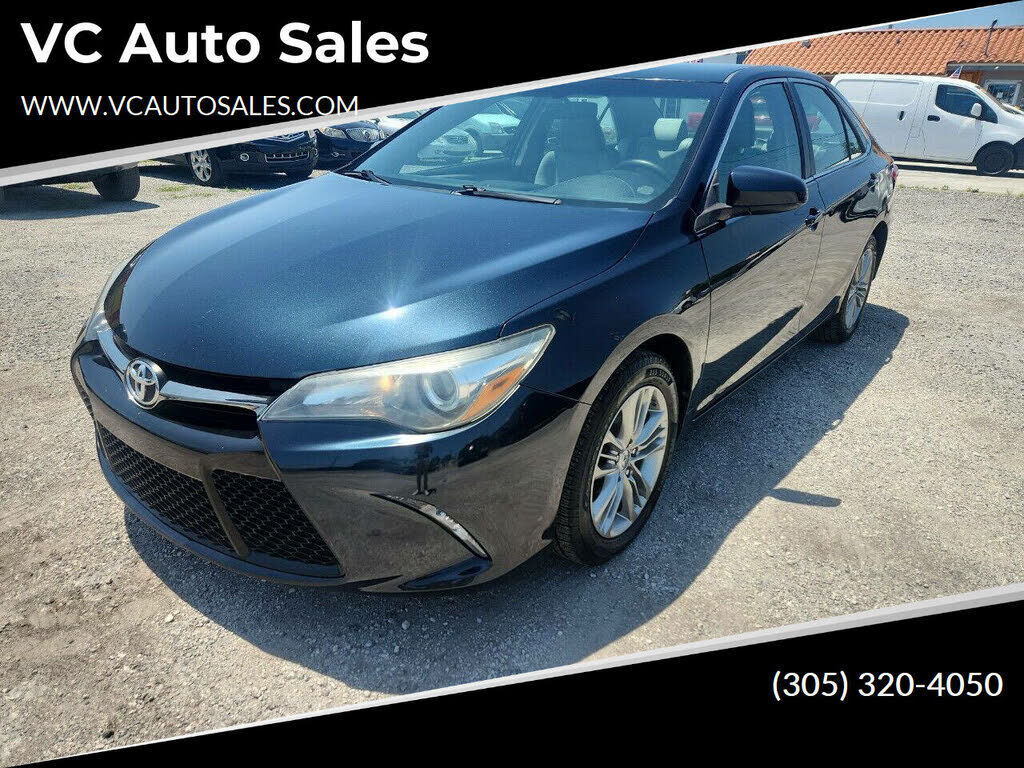 2016 TOYOTA Camry