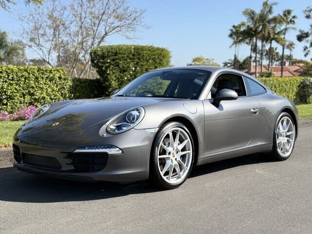 2014 PORSCHE 911