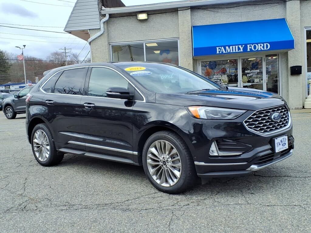 2022 FORD Edge