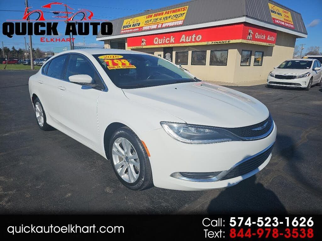 2016 CHRYSLER 200