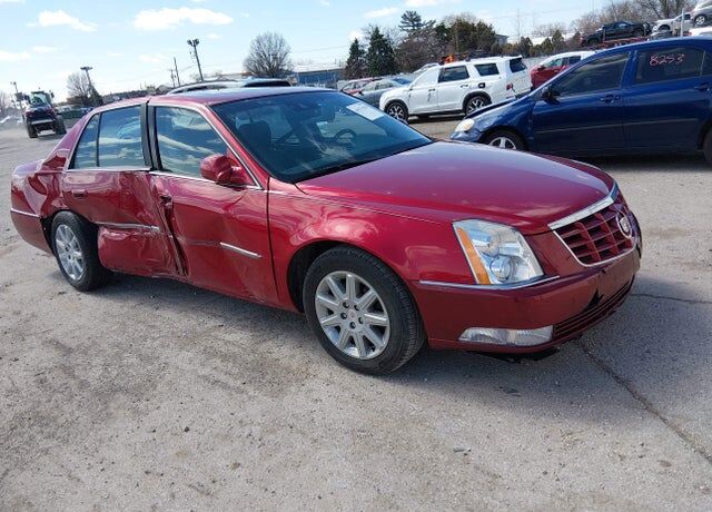 2011 CADILLAC DTS
