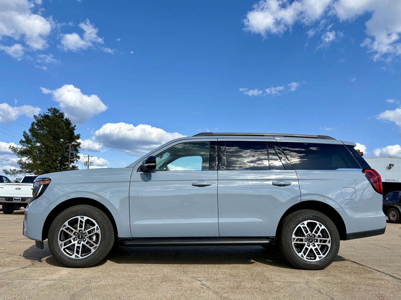 2026 FORD Expedition