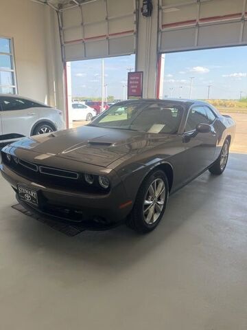 2022 DODGE Challenger