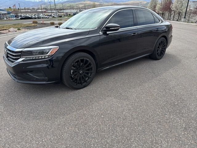 2022 VOLKSWAGEN Passat