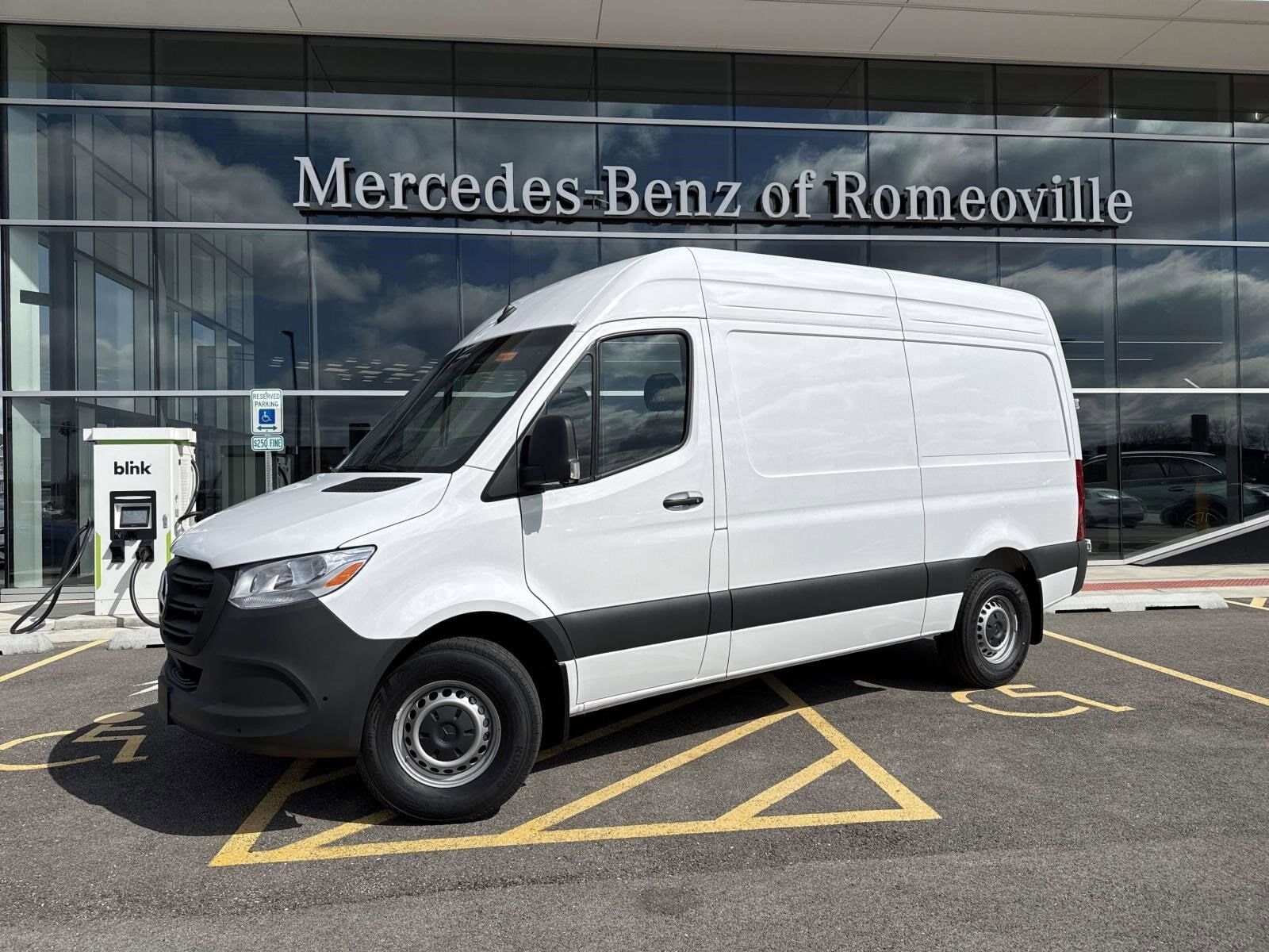 2026 MERCEDES-BENZ Sprinter