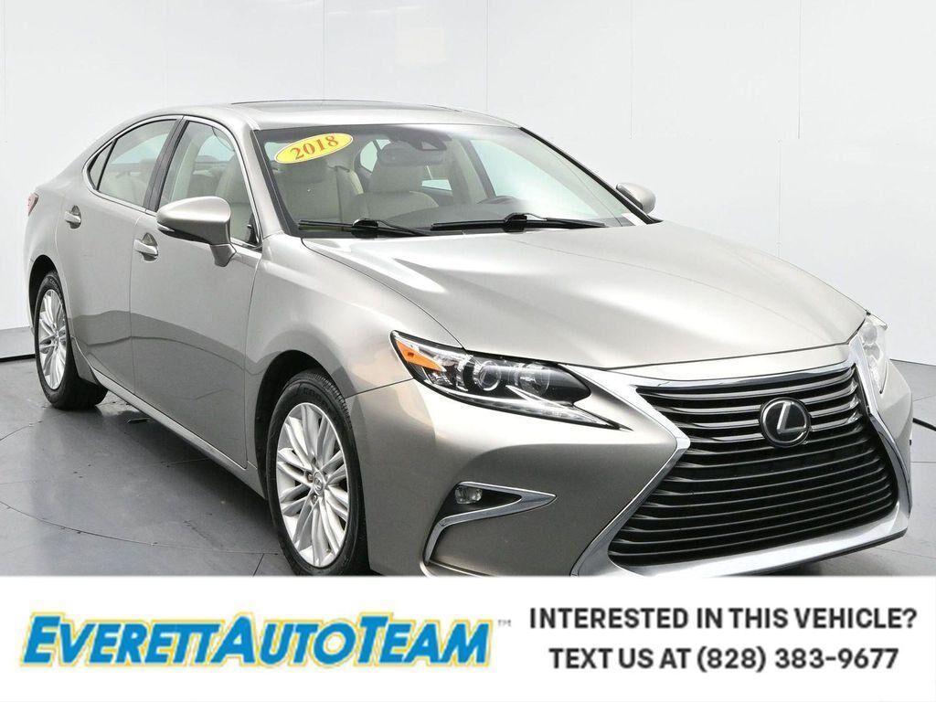 2018 LEXUS ES
