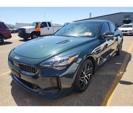 2023 KIA Stinger