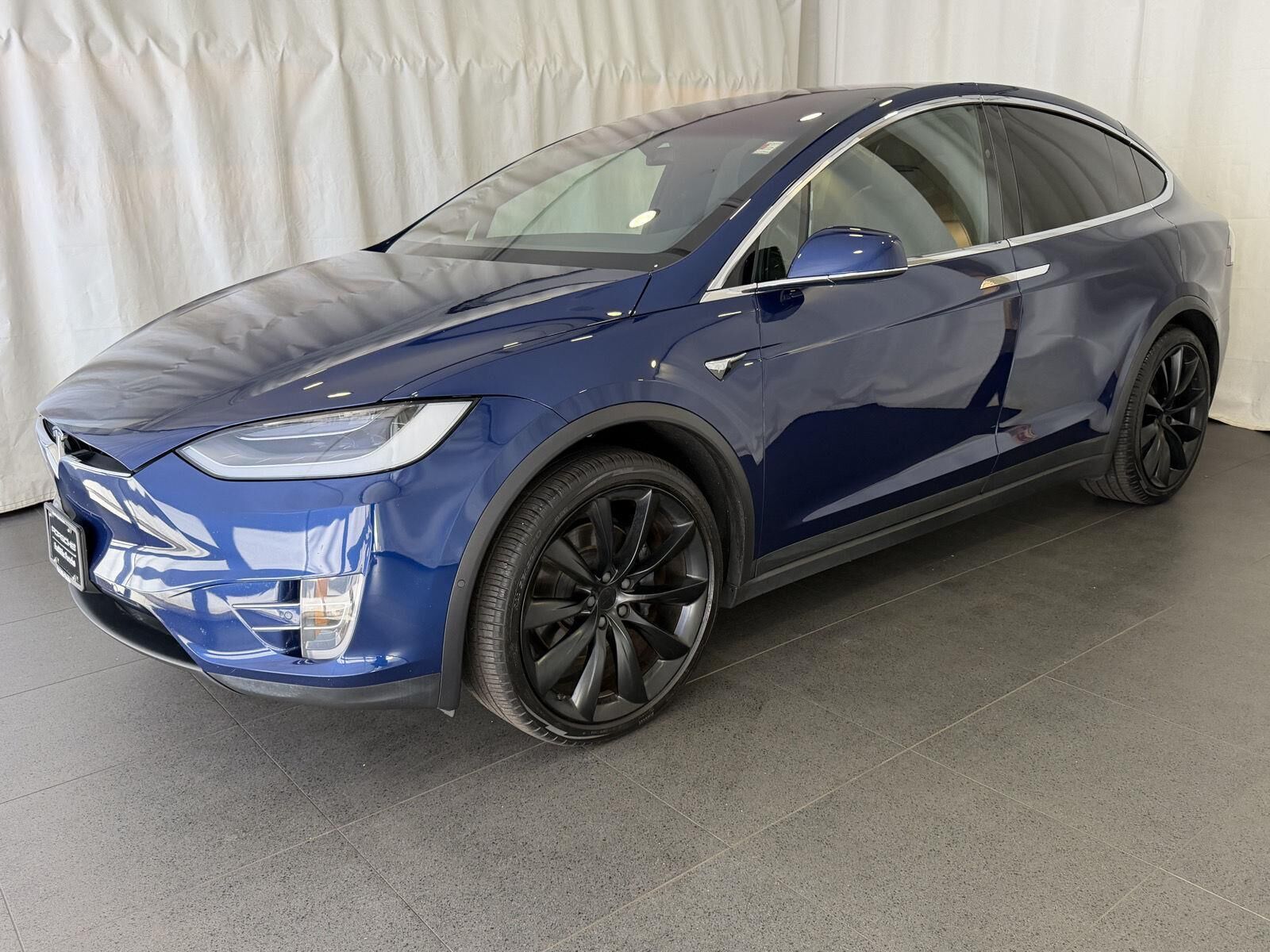 2020 TESLA Model X