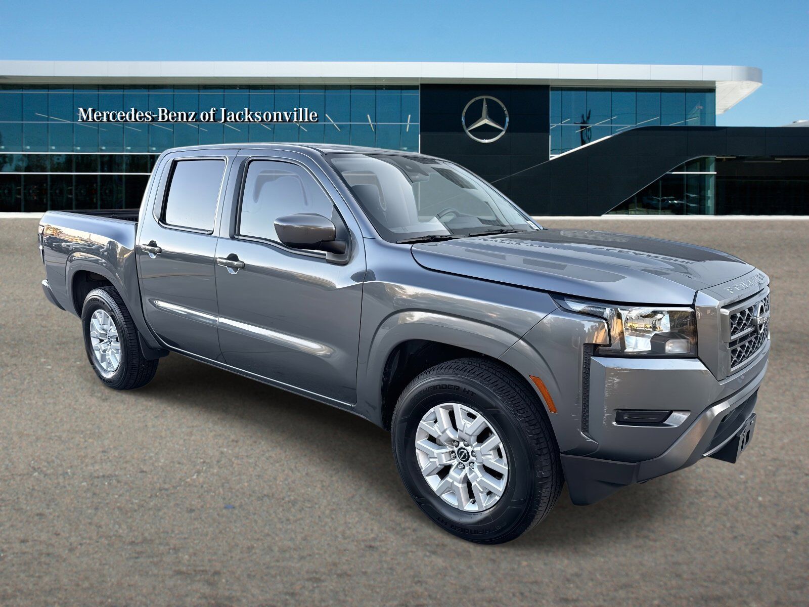 2022 NISSAN Frontier