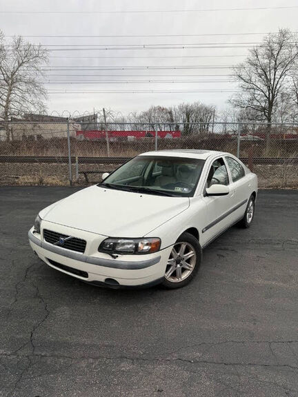 2002 VOLVO S60