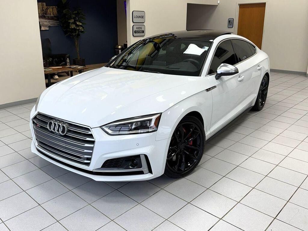 2018 AUDI S5