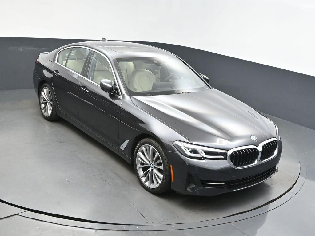 2022 BMW 5 Series