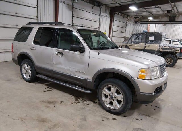 2005 FORD Explorer