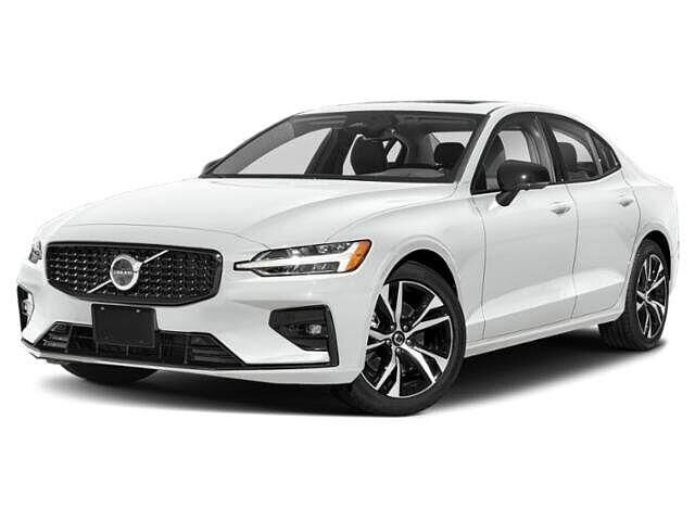 2023 VOLVO S60