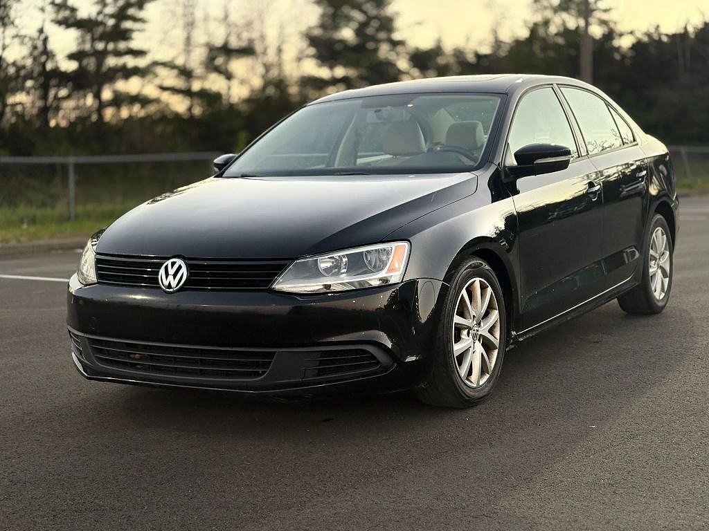 2011 VOLKSWAGEN Jetta
