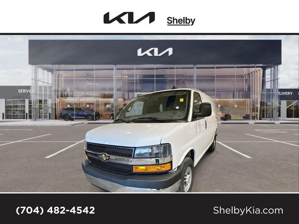 2024 CHEVROLET Express