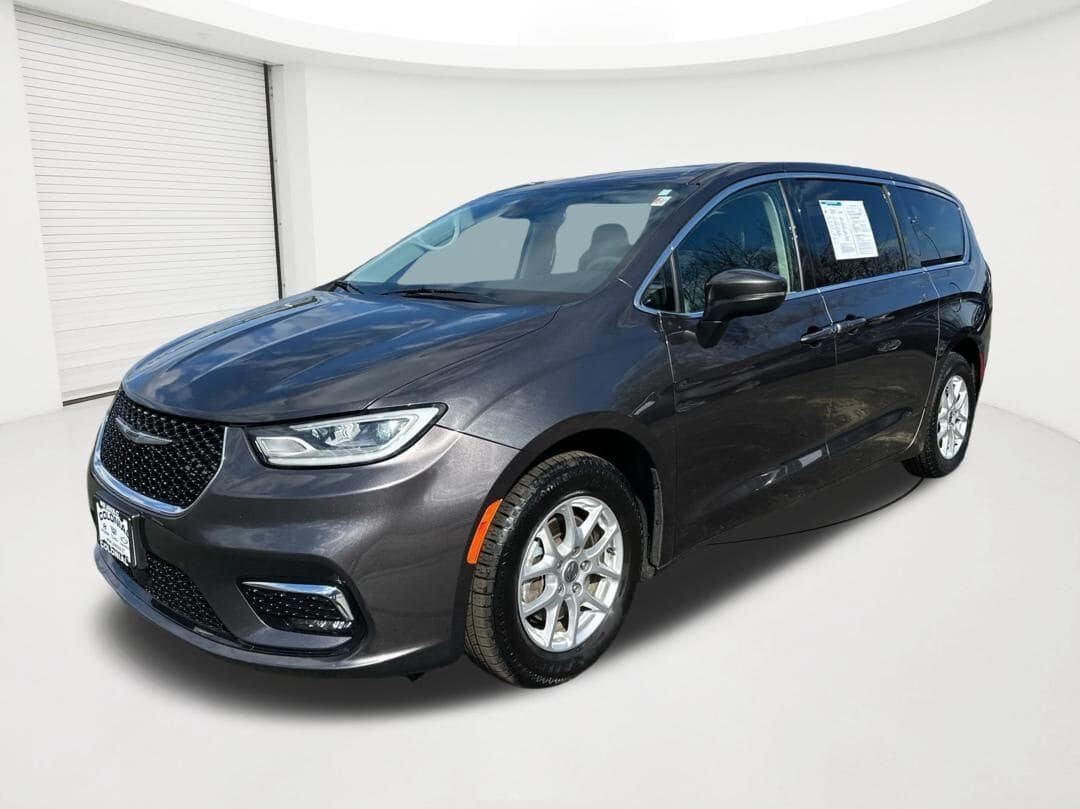 2023 CHRYSLER Pacifica