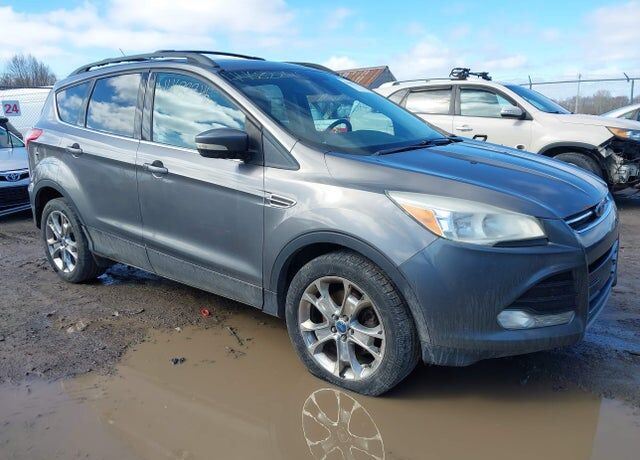 2013 FORD Escape