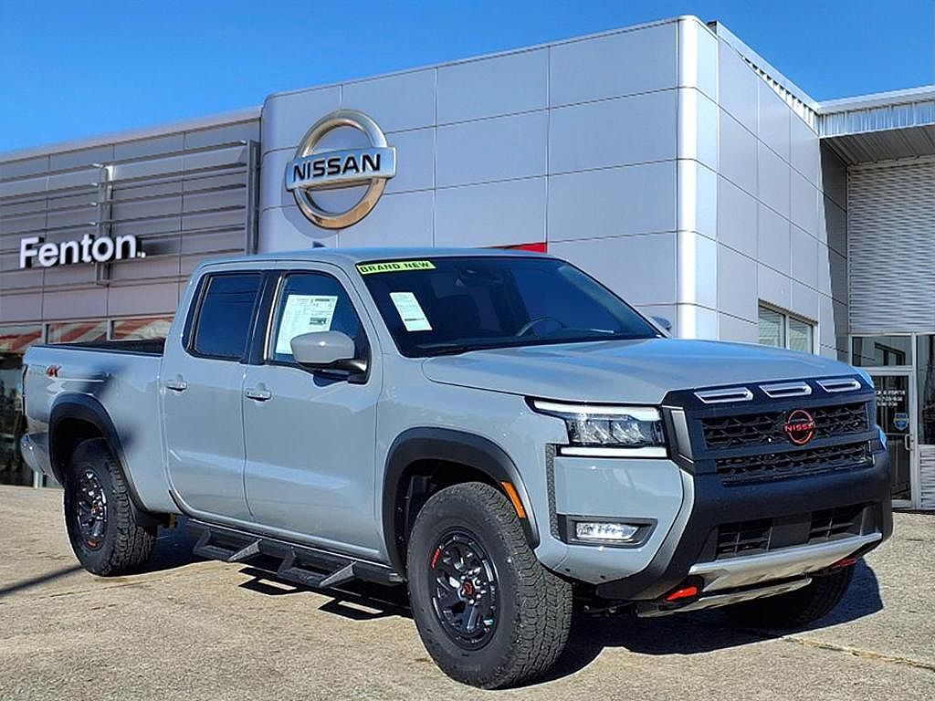 2026 NISSAN Frontier