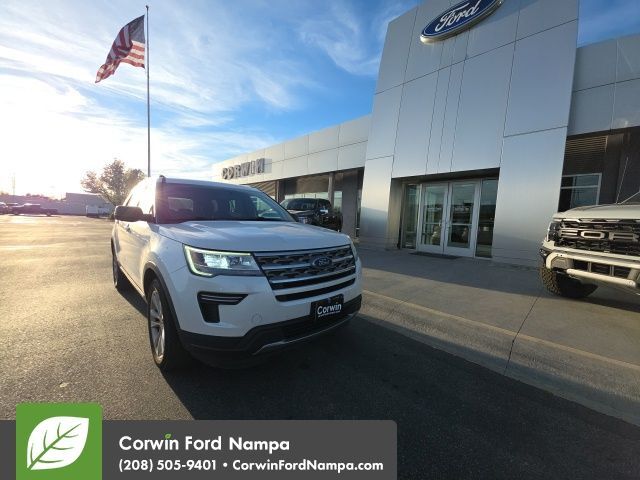 2018 FORD Explorer